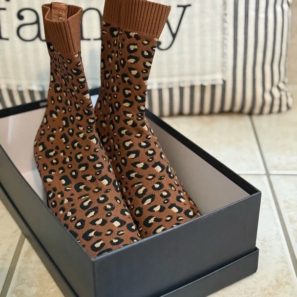 Silent D Women's Brown Heeled Boots - Picture 8 of 12